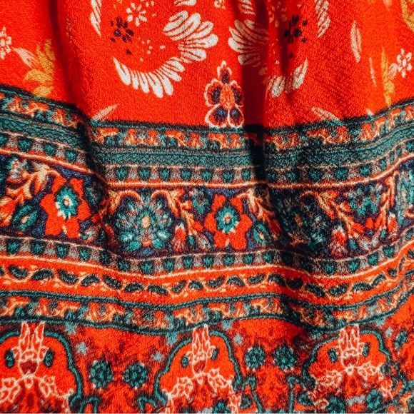 Floral Jumpsuit with Button-up Front - Picture 4 of 4